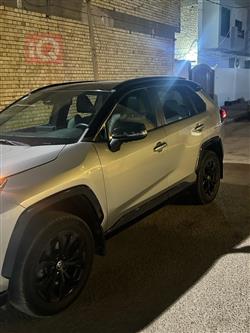 تۆیۆتا ڕاڤ 4